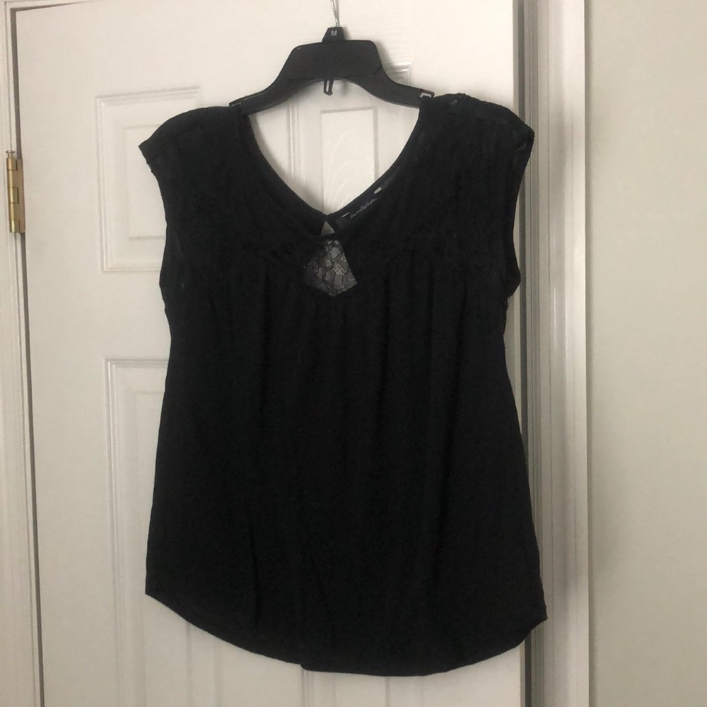American Eagle top